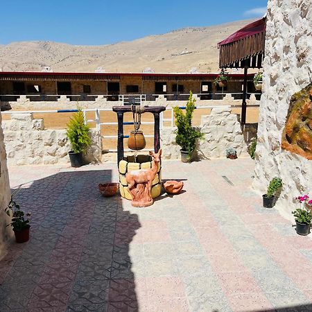 Petra Royal Ranch Bed & Breakfast Wadi Musa Luaran gambar