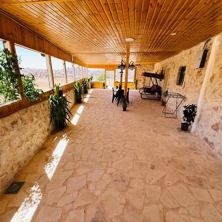 Petra Royal Ranch Bed & Breakfast Wadi Musa Luaran gambar