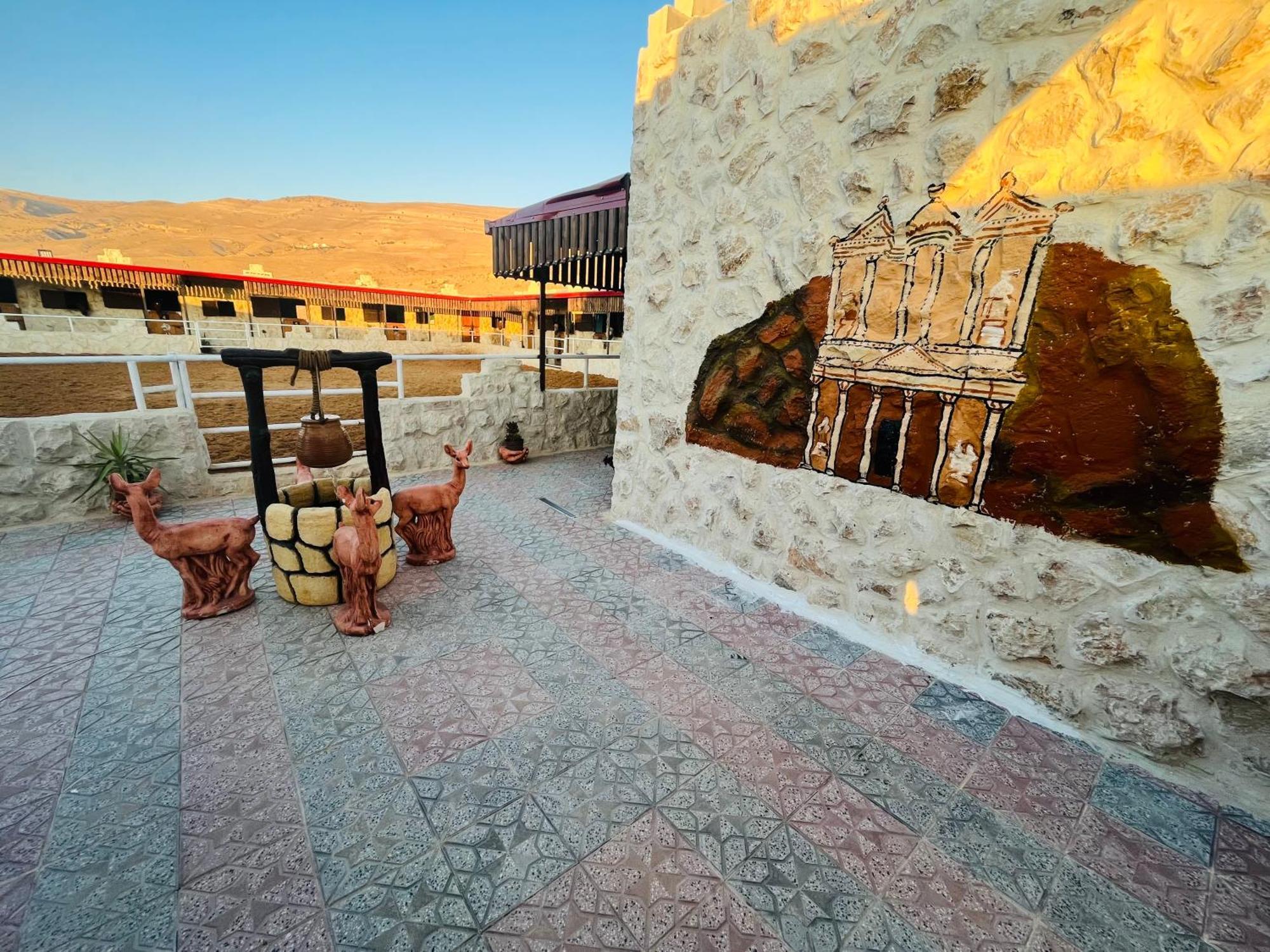 Petra Royal Ranch Bed & Breakfast Wadi Musa Luaran gambar