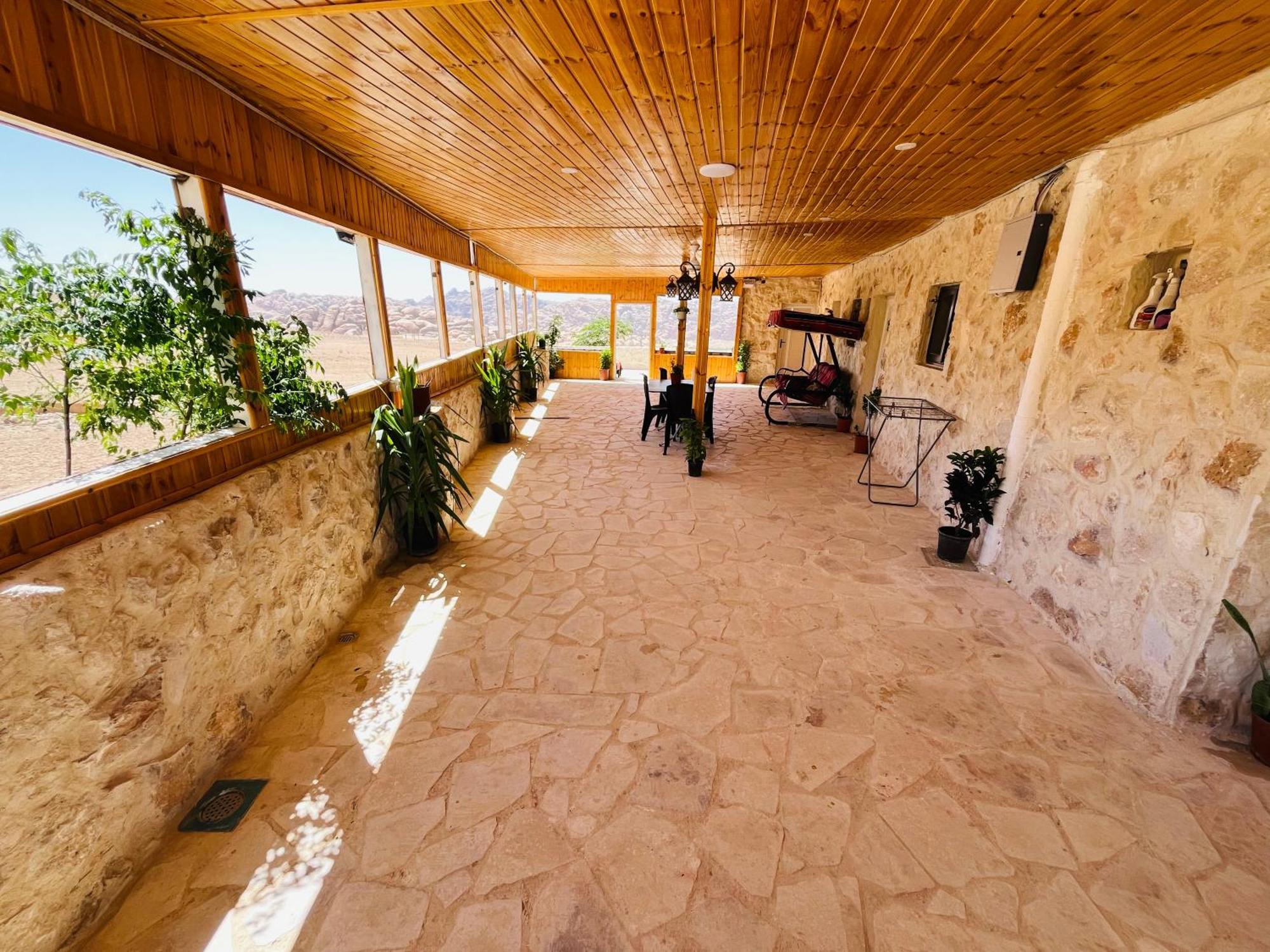 Petra Royal Ranch Bed & Breakfast Wadi Musa Luaran gambar